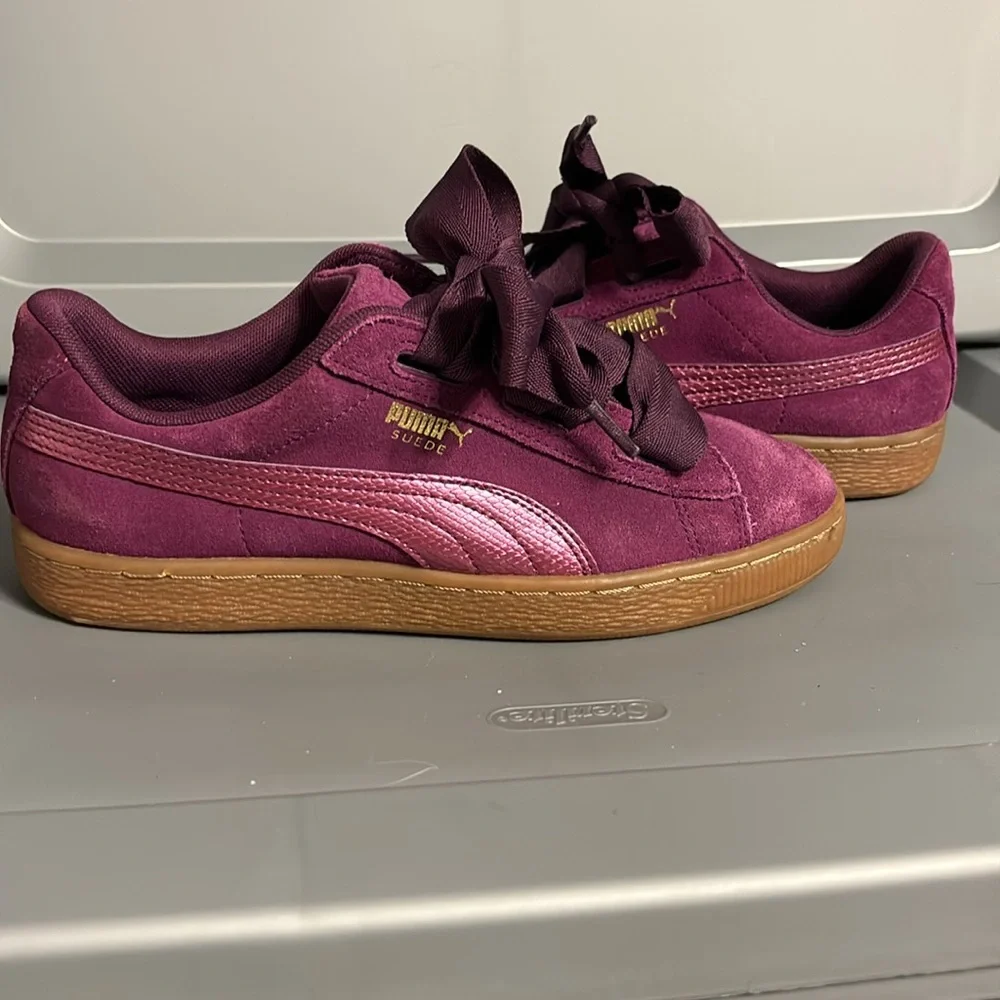 Puma Suede Heart Dark Purple